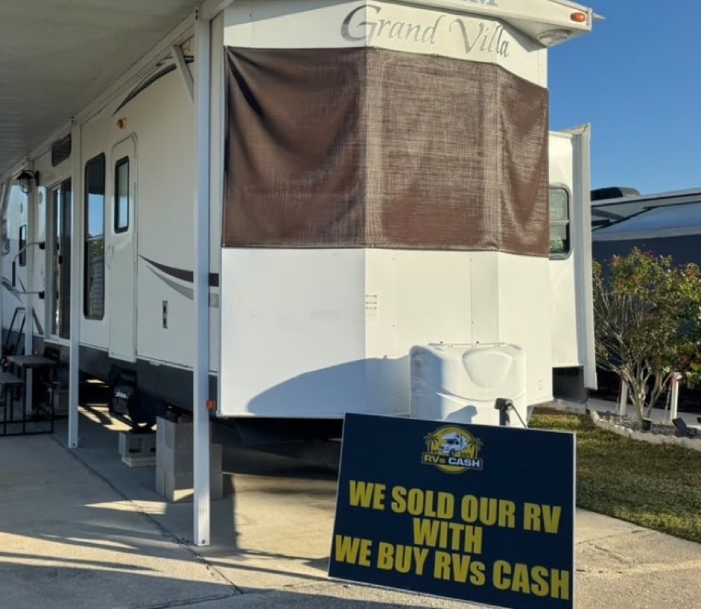 Storm-damaged RV bought for cash in Fort Myers, Florida